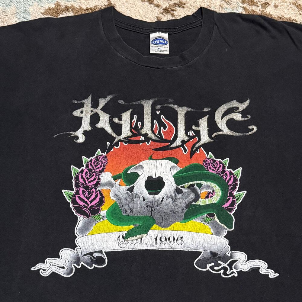Vintage 2004 Kittie Skull Snakes Shirt Size 2XL Numetal Band Tee Cygnus